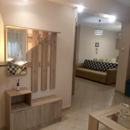 Fanis Apartmán *